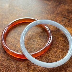 Set of glass bangle bracelets